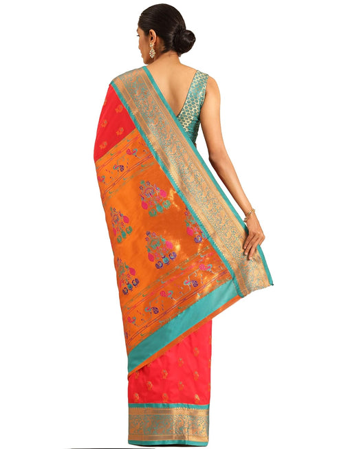 Vasthrlay Pheshwai Bottle Saree