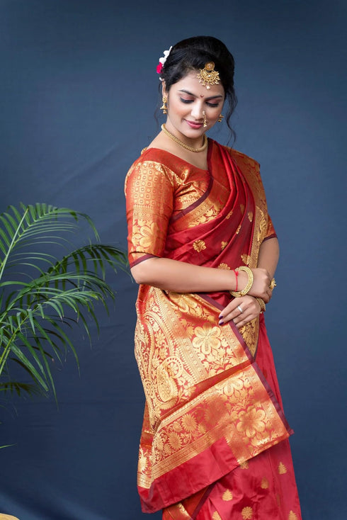 Vasthrlay Banarasi Unstitched Saree