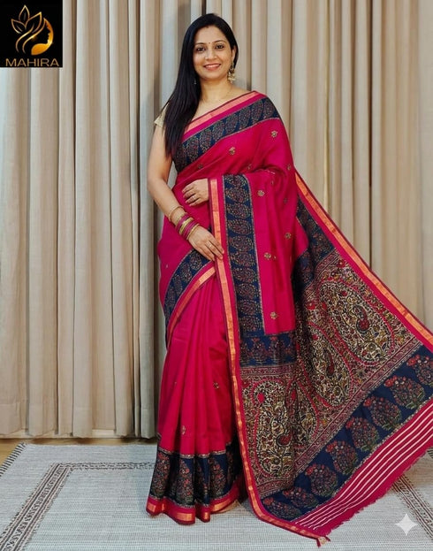 Vasthrlay Printed Traditional Lightweight Breathable