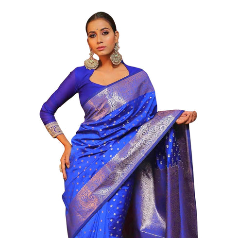 Vasthrlay Traditional Saree