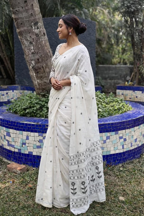 Vasthrlay Minimal Designer Lightweight Ethnic