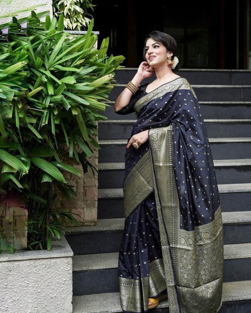 Vasthrlay Banarasi Unstitched Saree
