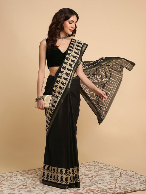 Vasthrlay Lightweight Breathable Traditional Printed Saree