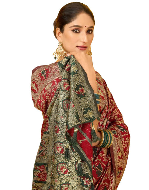 Vasthrlay Traditional Saree