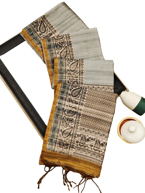 Vasthrlay Traditional Printed Contast