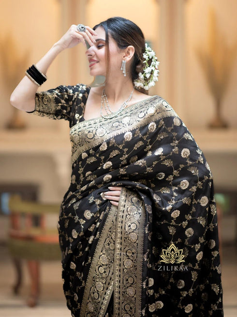 Vasthrlay Banarasi Traditional Unstitched Saree
