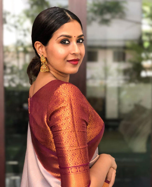 Vasthrlay Kanjivaram Saree