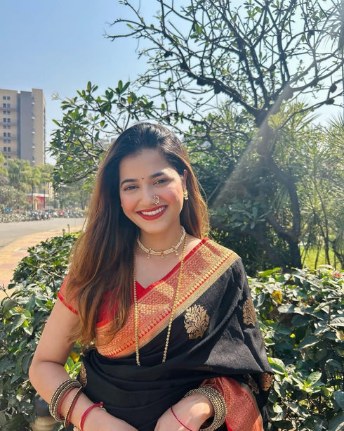 Vasthrlay Kanjivaram Saree