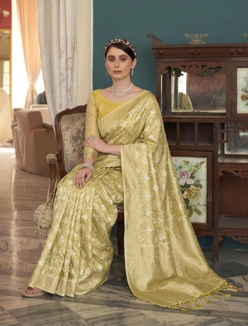 Vasthrlay Jacquard Unstitched Comfortable Stylish Saree