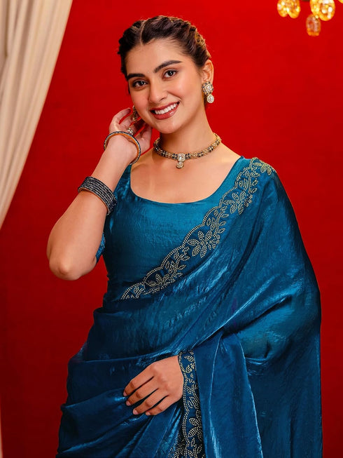 Vasthrlay Shimmer Scalloped Unstitched Maroon Saree