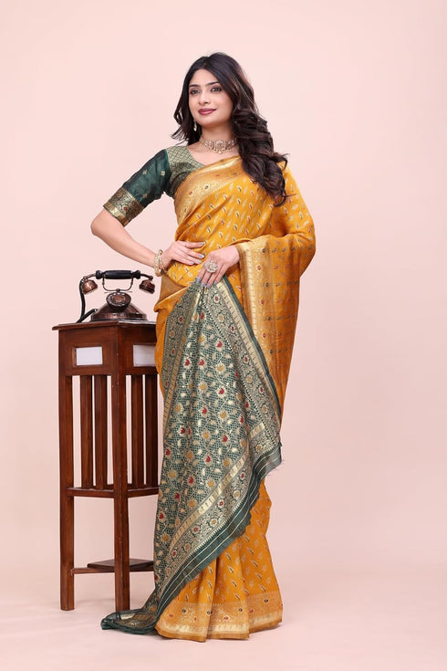 Vasthrlay Wedding Saree