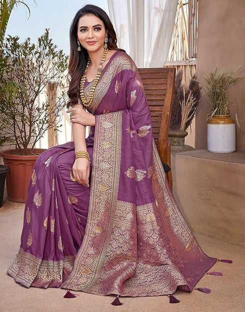 Vasthrlay Banarasi Kanjivaram Mauve Saree With Unstitched Blouse Piece