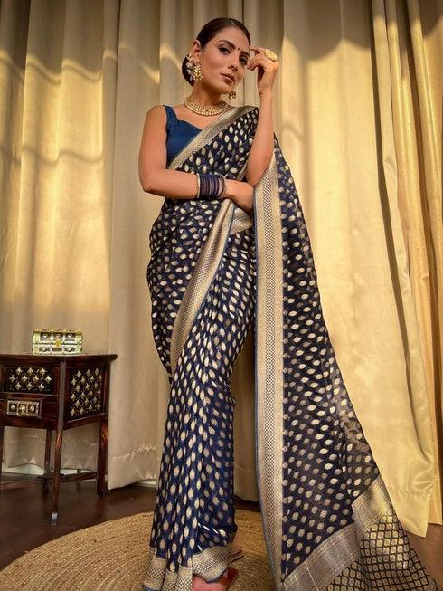 Vasthrlay Kanjivaram Saree