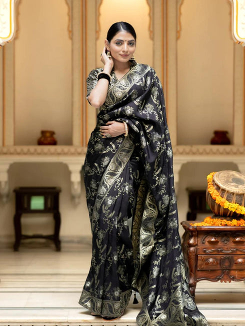 Vasthrlay Banarasi Traditional Unstitched Saree