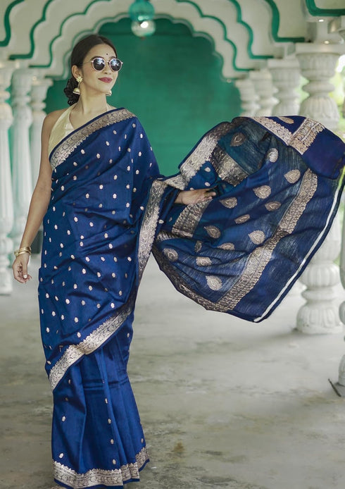 Vsathrlay Peach Banarasi Kanchipuram Ethnic Wear