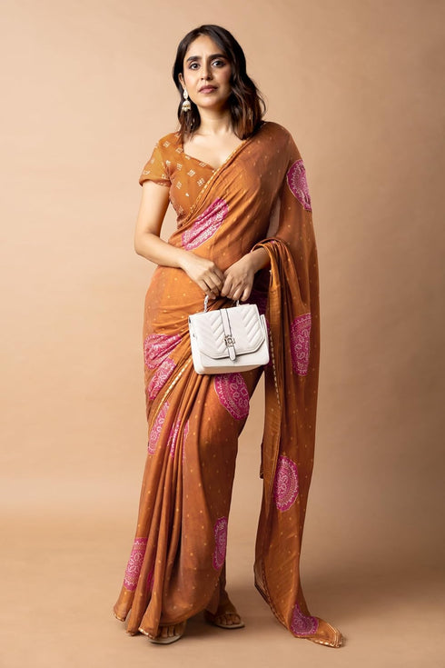 Vasthrlay Fashion Chiffon Georgette Light Ethnic Wear
