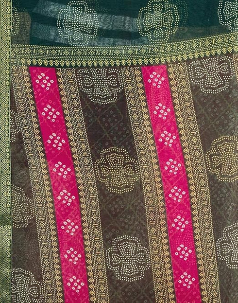 Vasthrlay Chiffon Bandhani Rani Pink And Dark Green Saree With Unstitched Blouse Piece
