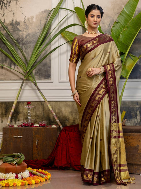 Vasthrlay Special Weaving Unstitched Light Green Saree