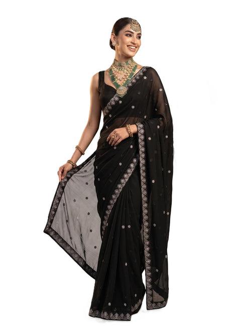 Vasthrlay Border Unstitched Saree