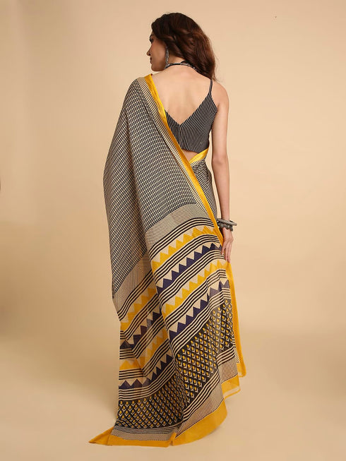 Vasthrlay Lightweight Breathable Traditional Printed Saree