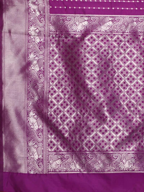 Vasthrlay Banarasi Traditional Unstitched Saree