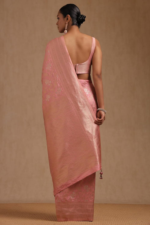 Vasthrlay Light Floral Print
