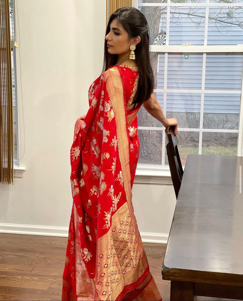 Vasthrlay Kanjivaram Saree