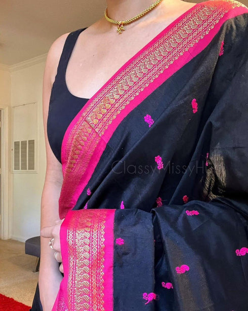 Vasthrlay Black Kanjivaram Traditional Saree