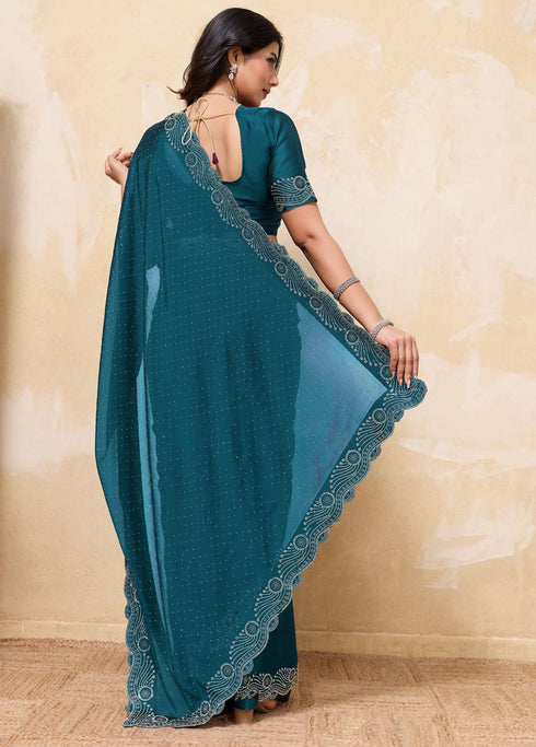 Vasthrlay Maroon Unstitched Saree