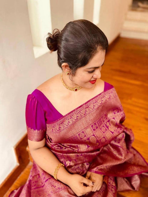 Vasthrlay Banarasi Saree