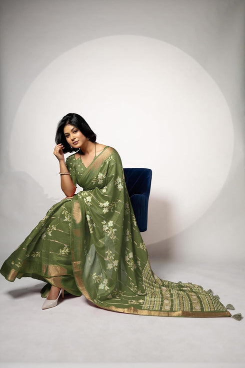 Vasthrlay Fashion Peacock Printed Ethnic Wear