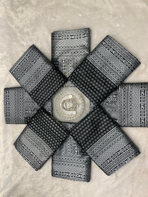 Vasthrlay Black Kanjivaram Saree