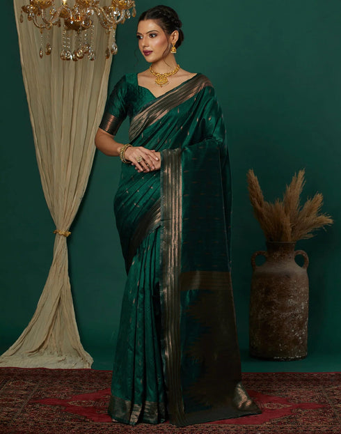 Vasthrlay Traditional Unstitched Saree