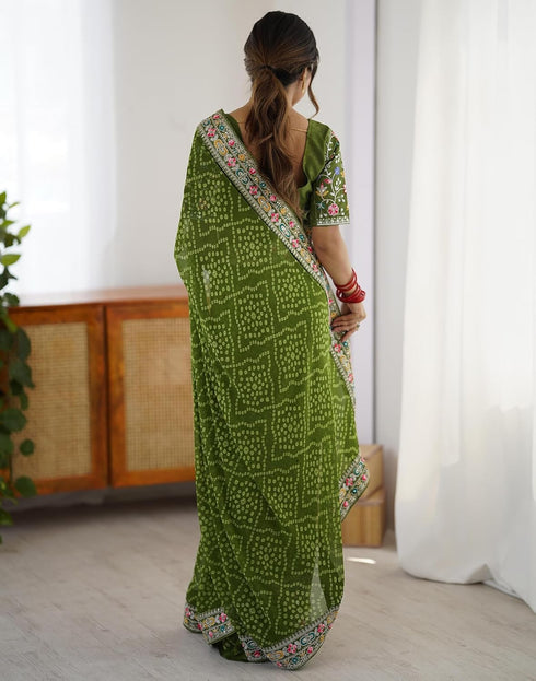 Vasthrlay Georgette Embroidery Unstitched Pink Saree