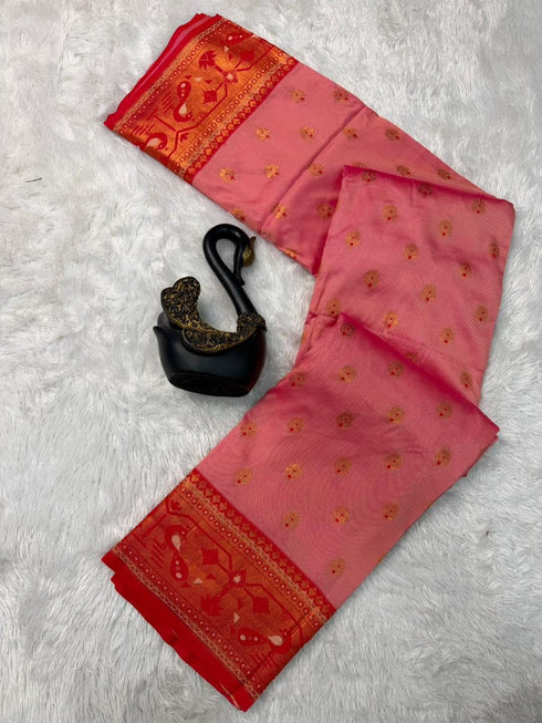 Vasthrlay Banarasi Paithani Weaving