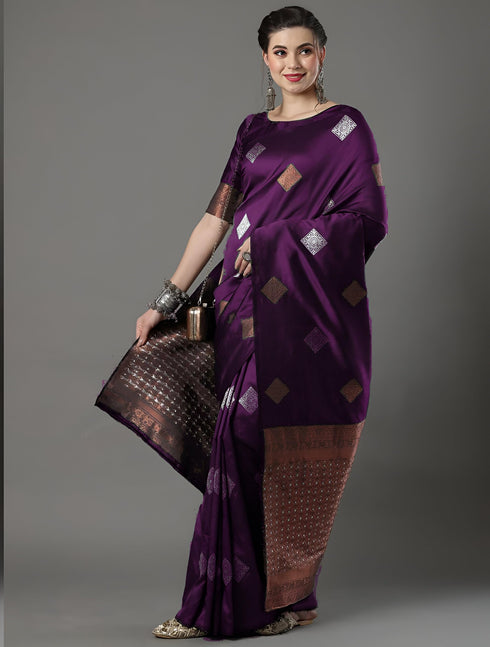Vasthrlay Traditional Unstitched Saree