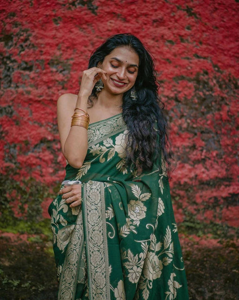 Vasthrlay Yellow Banarasi Wedding Saree