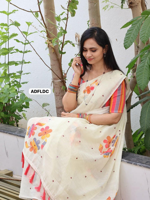 Vasthrlay Multicolor Floral Lightweight Elegant
