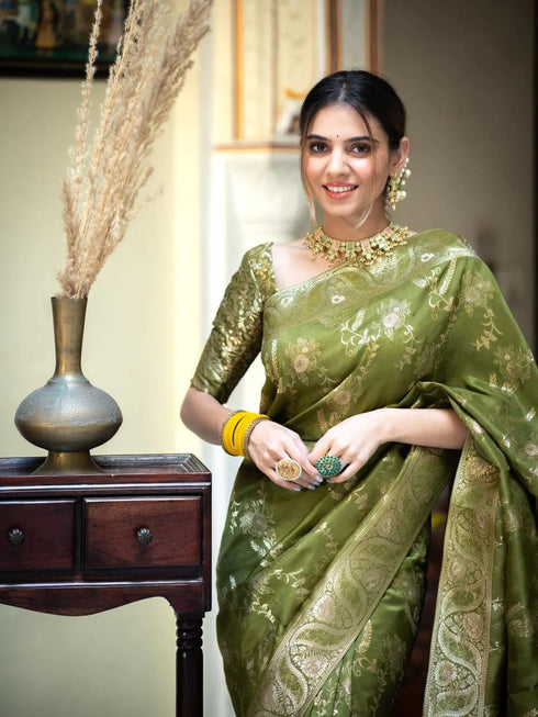 Vasthrlay Kanjivaram Saree