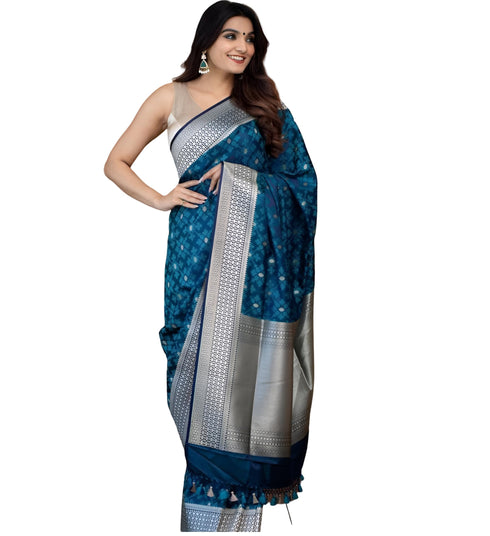 Vasthrlay Banarasi Unstitched Saree