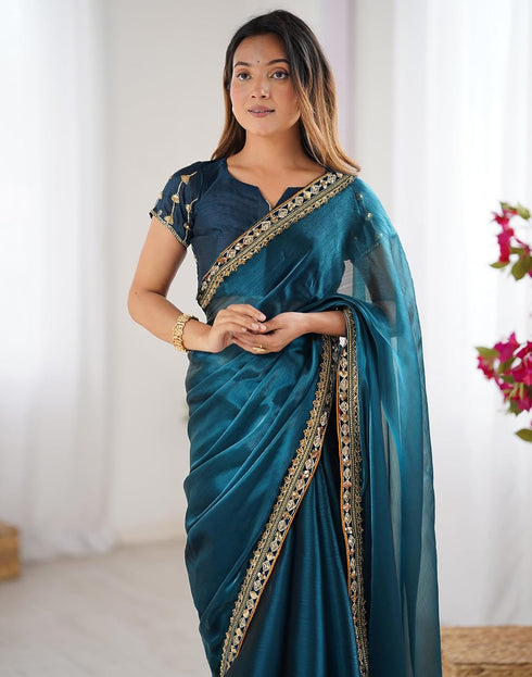 Vasthrlay Shimmer Chiffon Unstitched Maroon Saree
