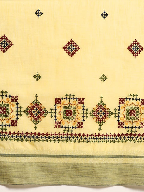 Vasthrlay Embroidered Saree