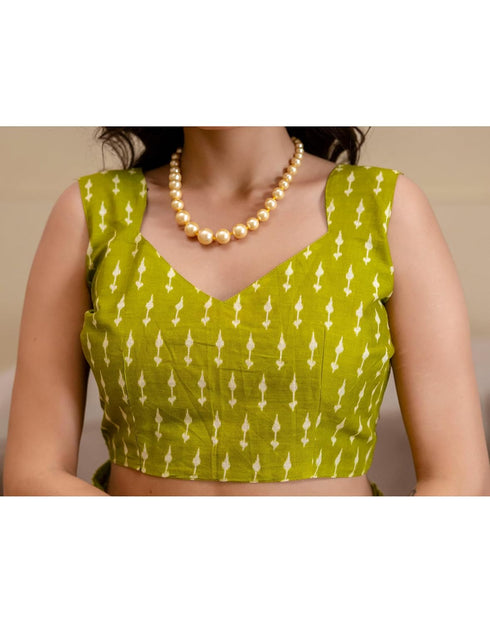 Vasthrlay Womens Cotton Printed Green Saree