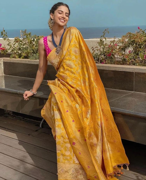 Vasthrlay Kanjivaram Wedding Saree