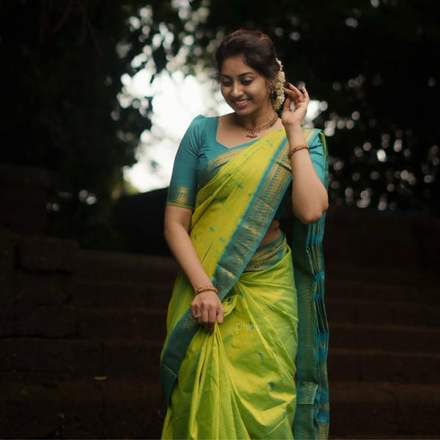 Vasthrlay Kanjivaram Tassels Saree