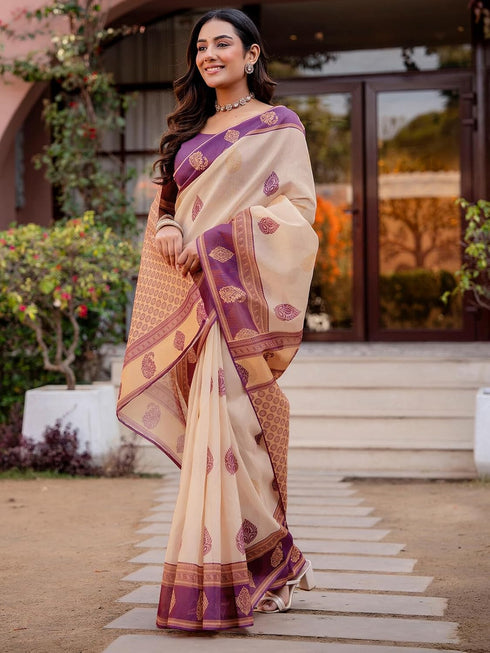 Vasthrlay Shimmer Printed Unstitched Light Green Saree