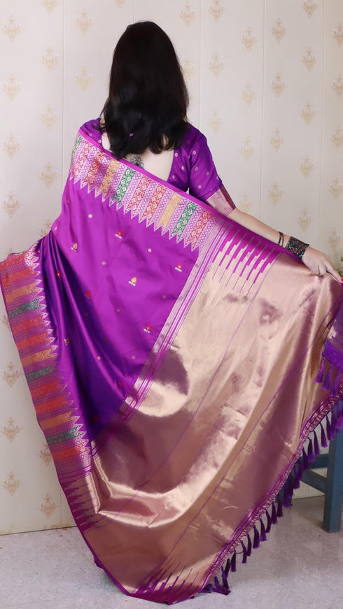 Vasthrlay Kanjivaram Handloom Kashmiri Ethnic Wear