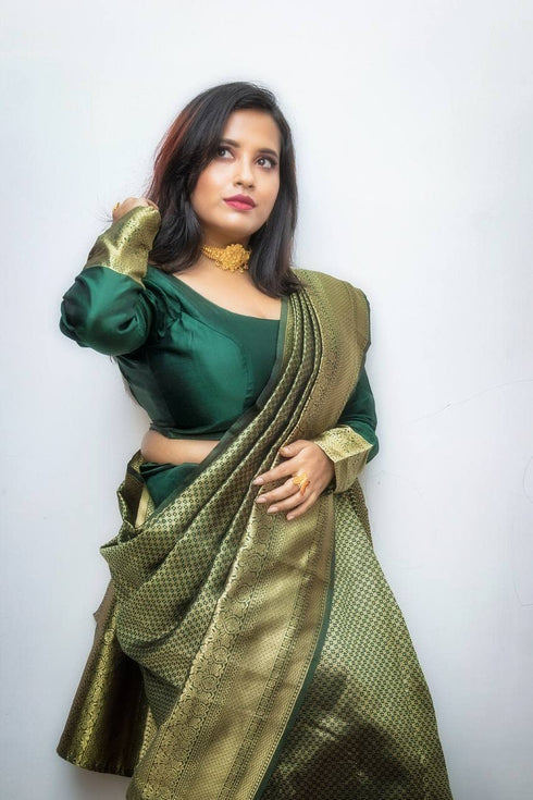 Vasthrlay Green Kanjivaram Saree