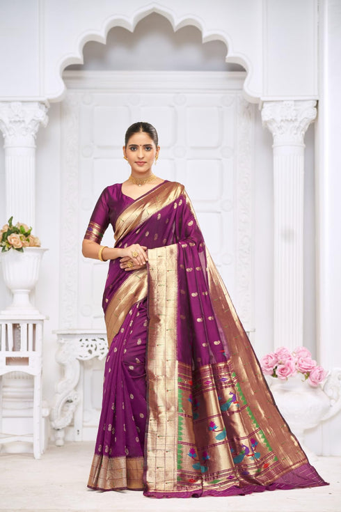 Vasthrlay Paithani Saree