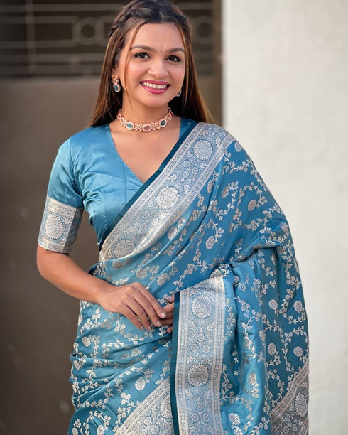 Vasthrlay Banarasi Unstitched Saree